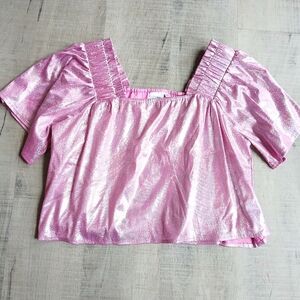 Queen of Sparkles Gold Pebble Flutter top